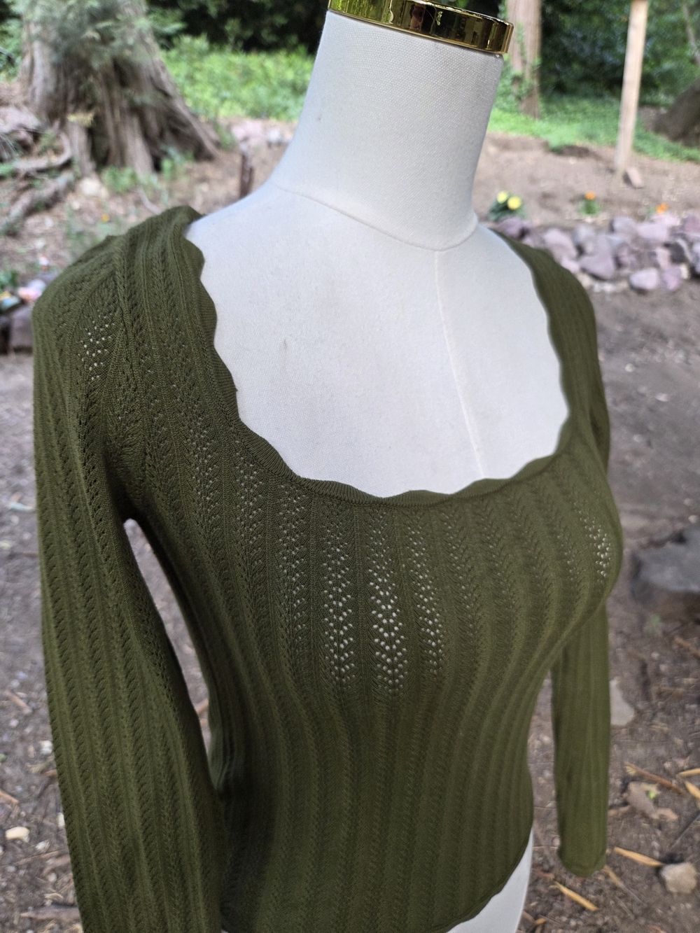 Aritzia Wilfred Olive Green Eyelet Knit Top Size Small - Picture 4 of 5
